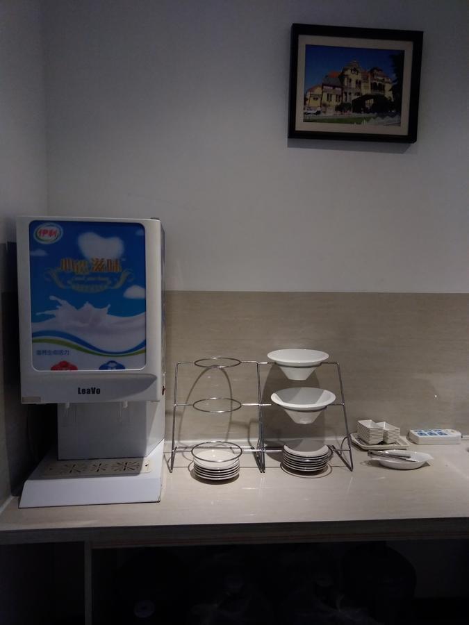 Lavande Hotel Qingdao North Station Shop Esterno foto